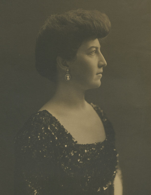 Wrenn, Mildred